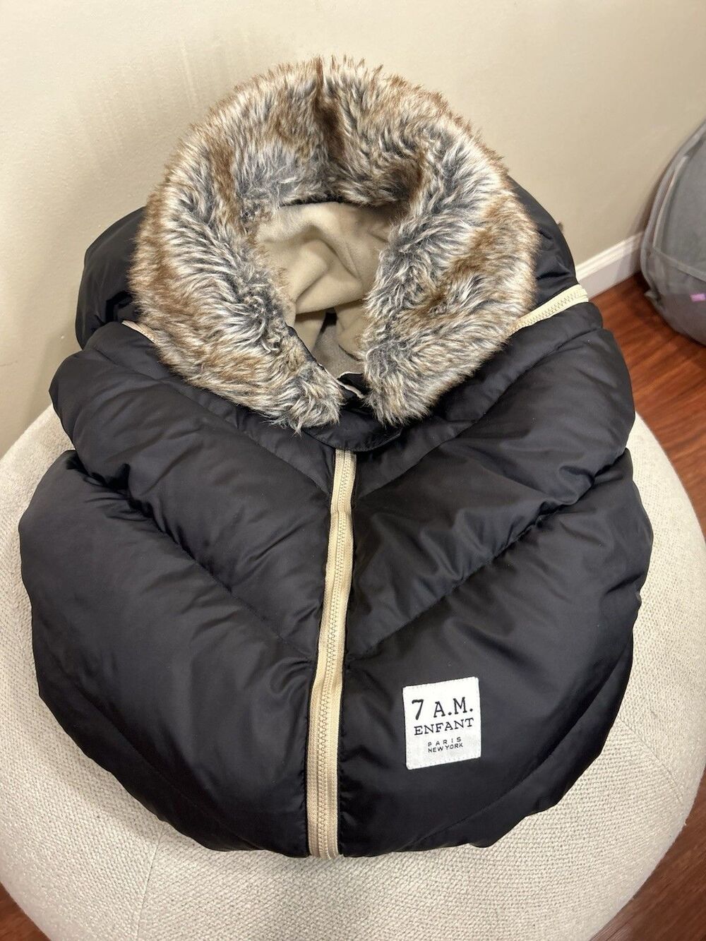 7 AM Enfant Car Seat Cover Cocoon Tundra Collection Black Faux Fur Trim Winter